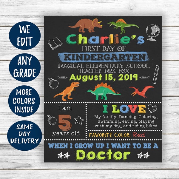 Dinosaur Back to School Sign - 1st Day of School Sign Printable - First Day of Kindergarten Daycare - Back to school chalkboard poster -