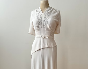 Vintage 1940s EMMA DOMB White Rayon Crepe Peplum Dress