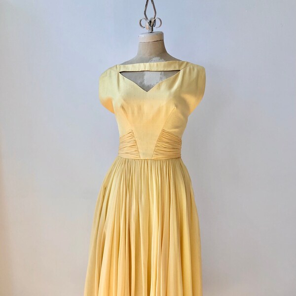 Vintage 1950s Beaded Yellow Chiffon Gown