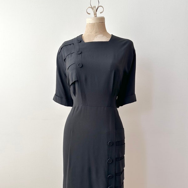 Vintage 1940s Black Rayon Dress | Volup Vintage | 38” waist