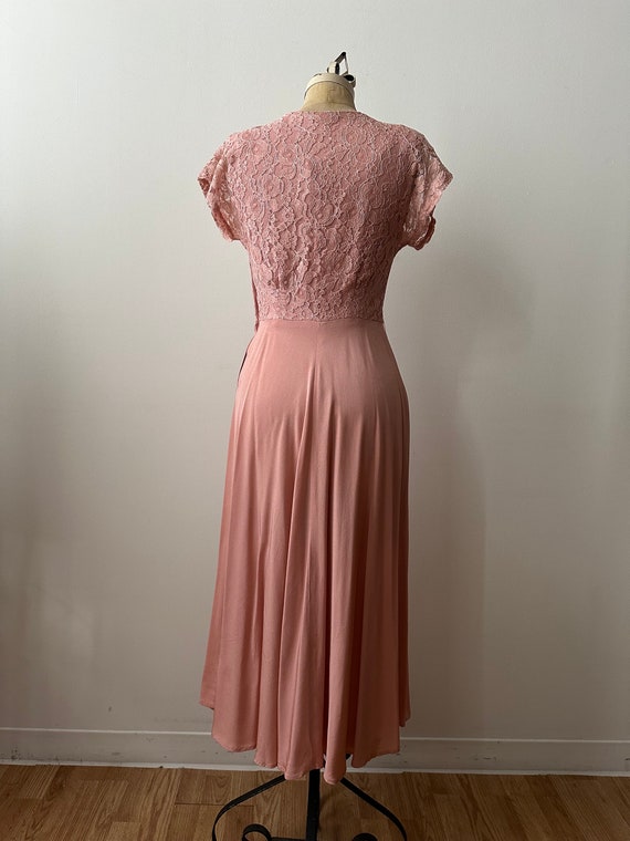 Vintage 1940s | 1950s Pink Rayon and Lace Dress - image 4