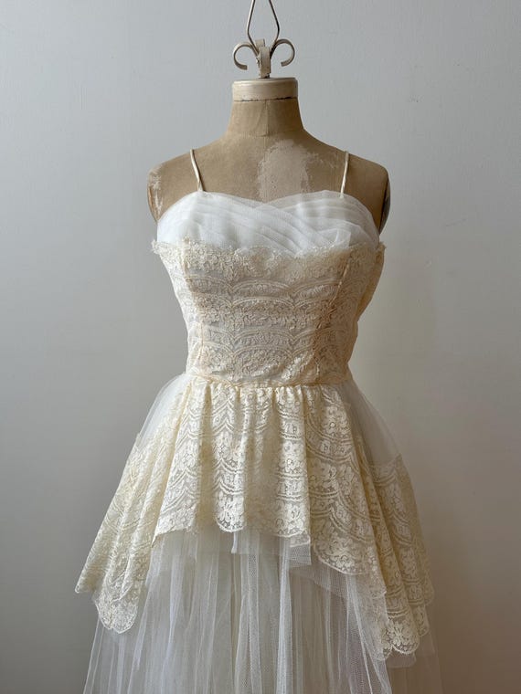 Vintage 1950s Tulle and Lace Strapless Wedding Dress with Bolero Jacket