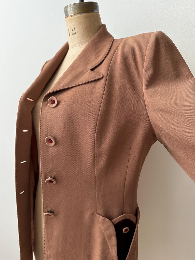 Vintage 1940s Beige Gabardine Suit Jacket | Blazer image 10