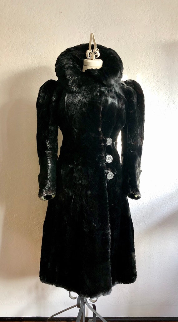 Vintage 1930s Fur Coat *RARE*