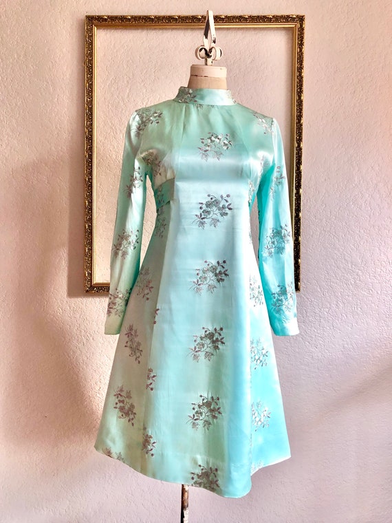 Vintage 1960s Winter Blue Shift Dress