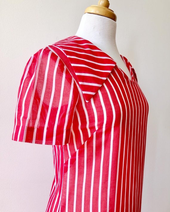 Vintage 1950s | 60s Red and White Striped Drop Wa… - image 3