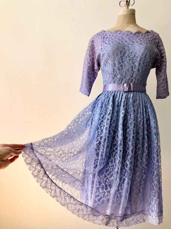 Vintage 1950s Lilac Lace Dress - image 4