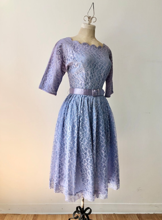 Vintage 1950s Lilac Lace Dress - image 10