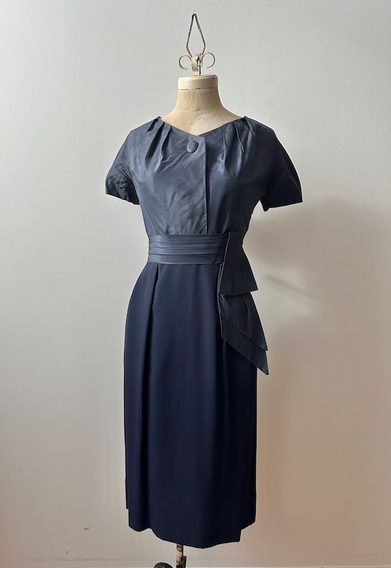 vintage navy blue cocktail dress Vintage 1950s Navy Blue Taffeta and Rayon Cocktail Dress
