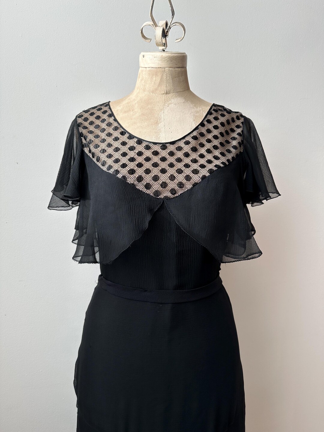 Antique | Vintage 1920s 1930s Black Crepe Chiffon Deco Dress | Flutter ...