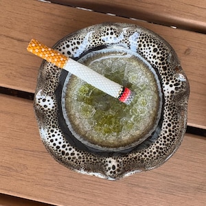 Table Cigarette Holder