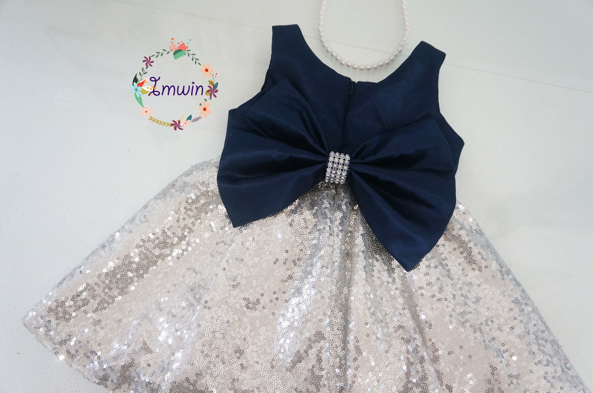 Navy blue clearance and silver outfit