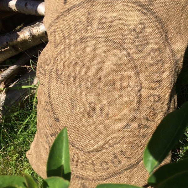 Vintage Grain Pillow Sugar Original Heritage Kissen Bezug aus altem Jute Sack