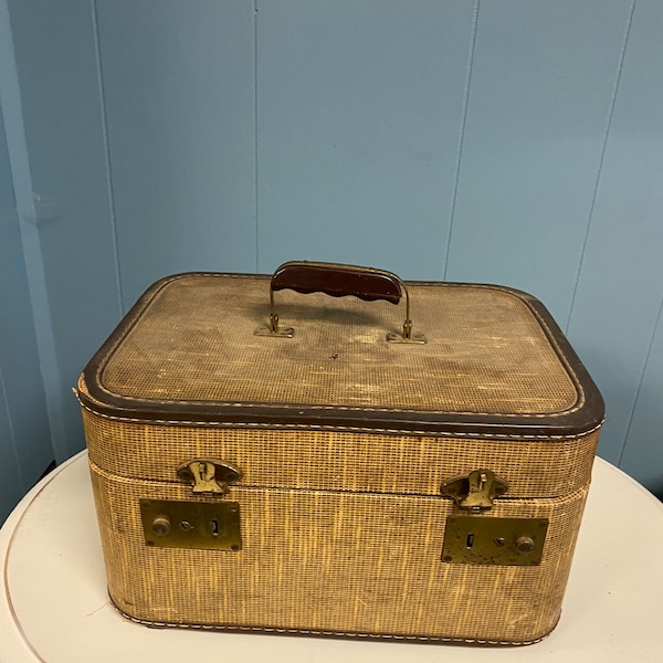 Vintage Tweed Train Case, vintage suitcase, vintage storage box, Gerling Products
