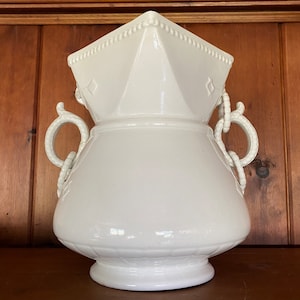 Rare American China Co. Large Urn c. 1897-1910