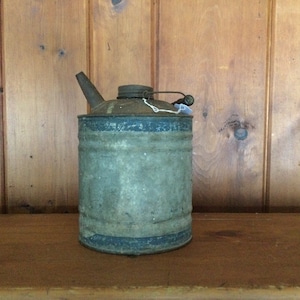 Vintage oil can, garage oil can, gas station can, garage decor, gas station decor