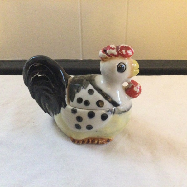 Vintage chicken salt shaker, ceramic salt cellar, chicken salt cellar , chicken figure, farmhouse decor