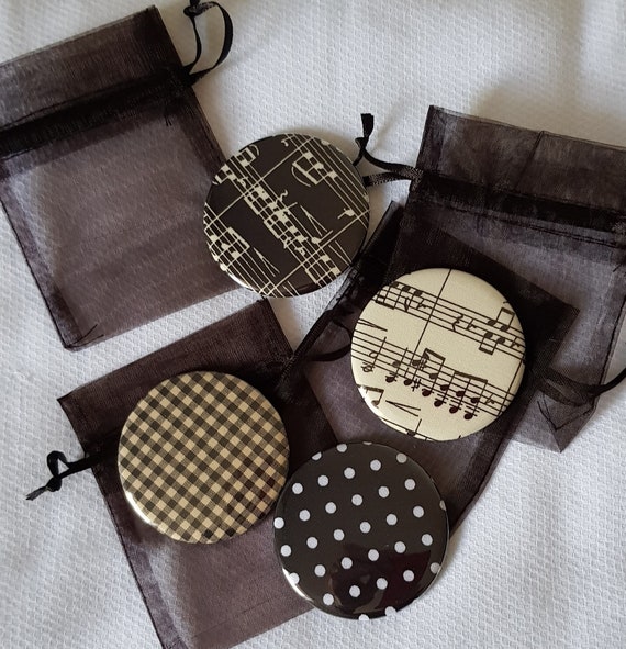 Vintage Style Pocket Mirrors Set Of Four Spots Prints Xmas Gifts Women S Gift Mirror High Tea Party Favors Organza Bags