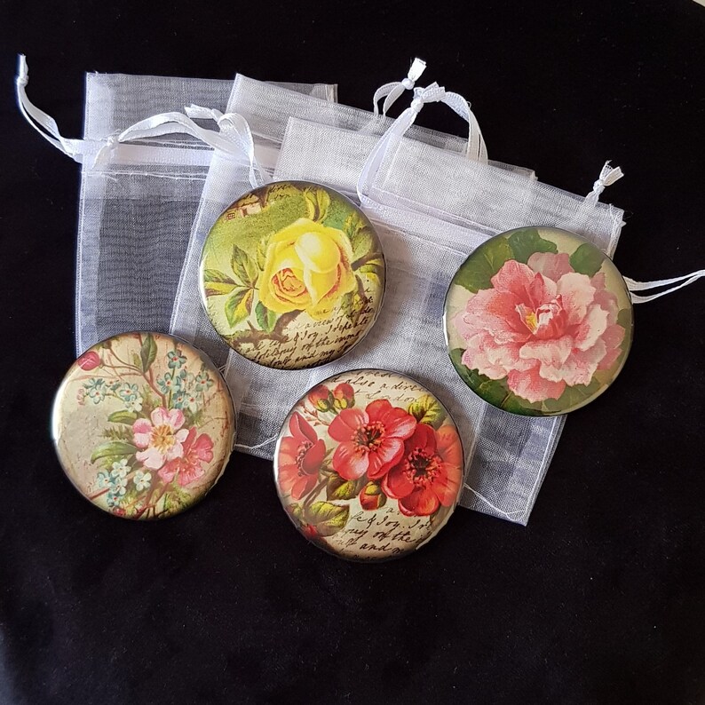 Vintage Style Pocket Mirrors Set Of Four Rose Prints Xmas Gifts Women S Gift Mirror High Tea Party Favors Organza Bags