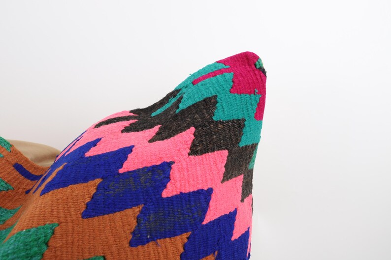 Vintage Kilim Pillow, Handwoven Wool, 20x20 Inch Anatolian Decorative Cushion image 2