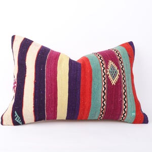 Turkish Kilim Pillow Cover (16x24): Handwoven Wool, Ethnic Throw Pillow