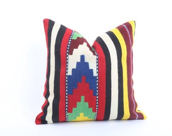 18&#39;&#39;x18&#39;&#39; Vintage Kilim Cushion, Kilim Pillow Case, Decorative Kilim Pillow, Handmade Kilim Pillow, Bohemian Kilim Pillow, Kilim Pillow Case
