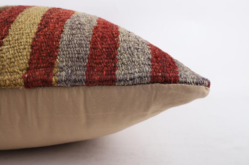 Vintage Kilim Pillow Cover, Handwoven Wool Bohemian Cushion (18''x18'') image 4