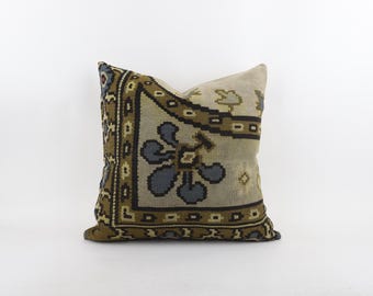 20'' Turkish Kilim Pillow Cover: Handwoven Aztec Throw Pillow