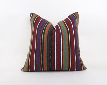 Vintage Turkish Kilim Pillow Cover, Handwoven Wool Bohemian Cushion (20''x20'')