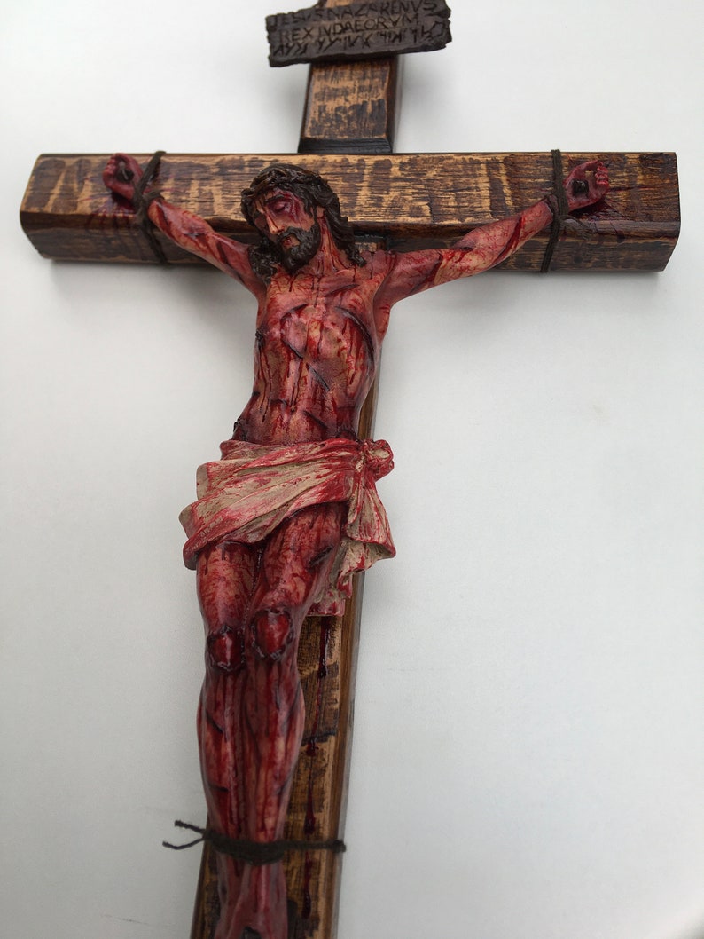 Realistic Crucifix Christ Wound For Meditation, Brown wood, Wall Cross, Catholic Gift, Bloody Crucifix, Passion Crucifix, 19.68 in image 4