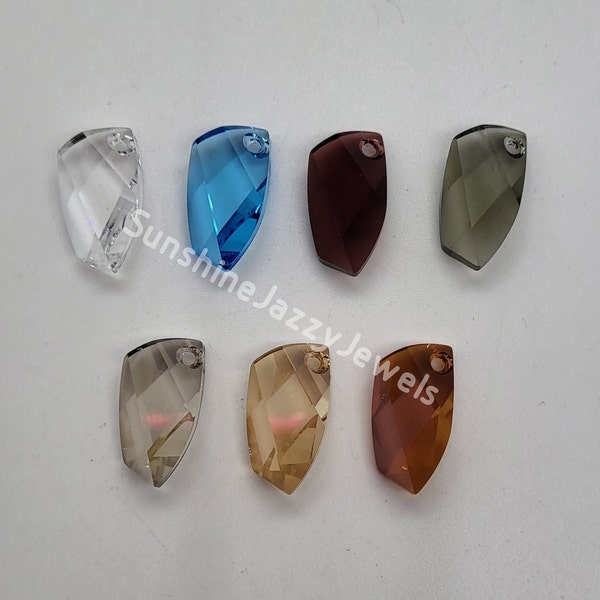 Swarovski Crystal 20mm Avant Garde 6620 Pendant; 7 Colors: Clear, Aqua, Black Diamond, Burgundy, Golden Shadow, Copper, Silver Shade