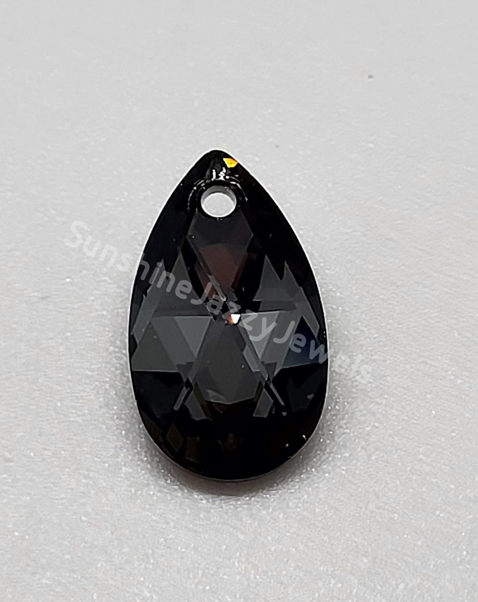 スワロフスキー　6106  28mm  ライラックシャドー il_1080xN.4055448624_dfx1.jpg