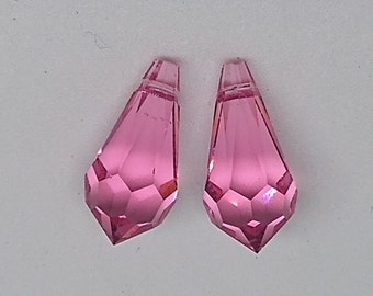 2pc Swarovski Crystal 15x7.5mm Teardrop 6000 Pendants; Clear