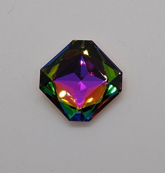 Swarovski Crystal Vitrail Medium 14mm Rhombus 6400 Pendant; Vintage!  Rare!