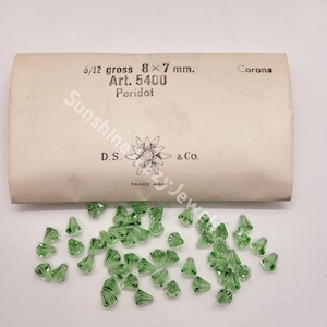 Factory Pack Swarovski Crystal Peridot 8mm Faceted Cone 5400 Beads; 72pc