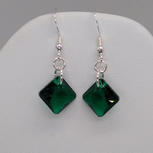Sterling Silver Swarovski Crystal Emerald Princess Cut Pendant Earrings; May Birthstone; Faceted Diamond; Beautiful!!
