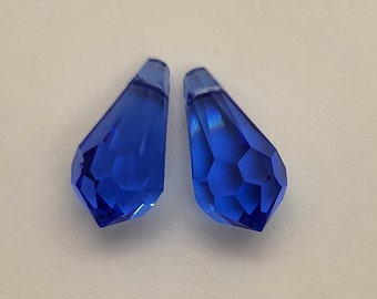 no 15 ラウンドスワロフスキー　6㎜　8㎜ 2pc Swarovski Crystal 15x7.5mm Teardrop 6000 Pendants; Clear