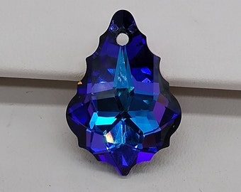 スワロフスキーサンプル画像 Swarovski Crystal Baroque 6090 Pendant; 16mm or 22mm; Many Color