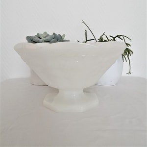 fruit bowl/bowl/salad bowl in white opaline from the 70s/vintage france