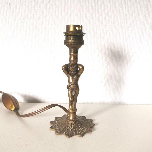 lampe/chevet/chérubin/ange/style bougeoir/ras de cave/métal doré/bronze/laiton /style classique/français vintage