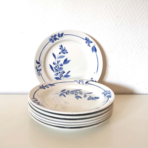 assiettes plates /salade/fromage/porcelaine/ HBCM/Creil et Montereau /motifs fleur / bleu et blanc / modèle JEAN/français vintage