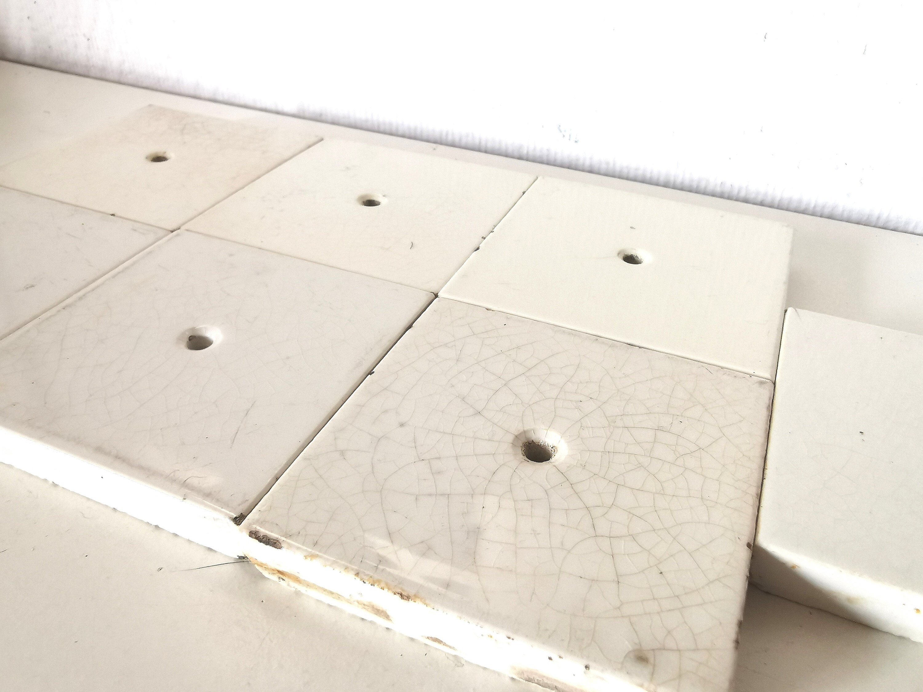 Tuile Céramique/Ancienne /Percé Au Centre/Carreau à Visser /Mosaïque/Blanc/Beige/19 Ème Siècle /Fran