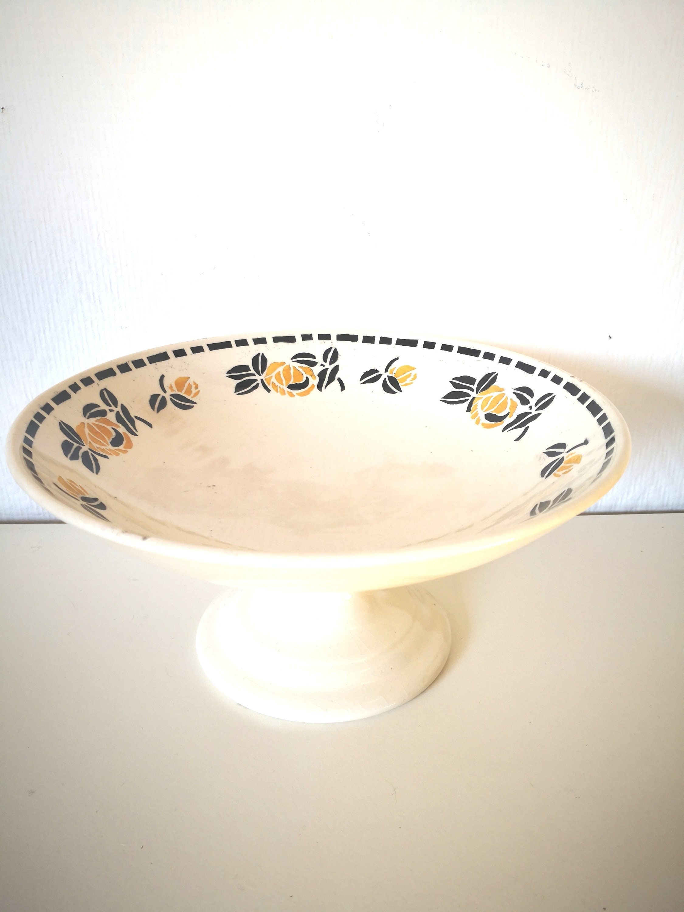 Compotier/Coupe à Fruits/Terre de Fer/ Choisy Le Roi Beige Jaune et Noir Motif Rose Français Vintage