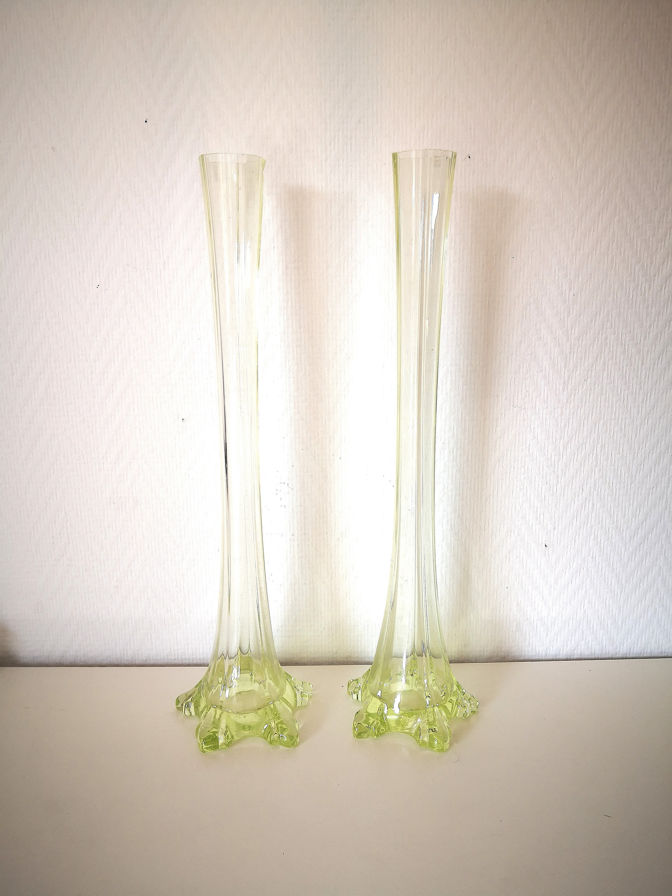 Paire de Soliflore/Vert Ouraline Uranium Art Déco France Vintage