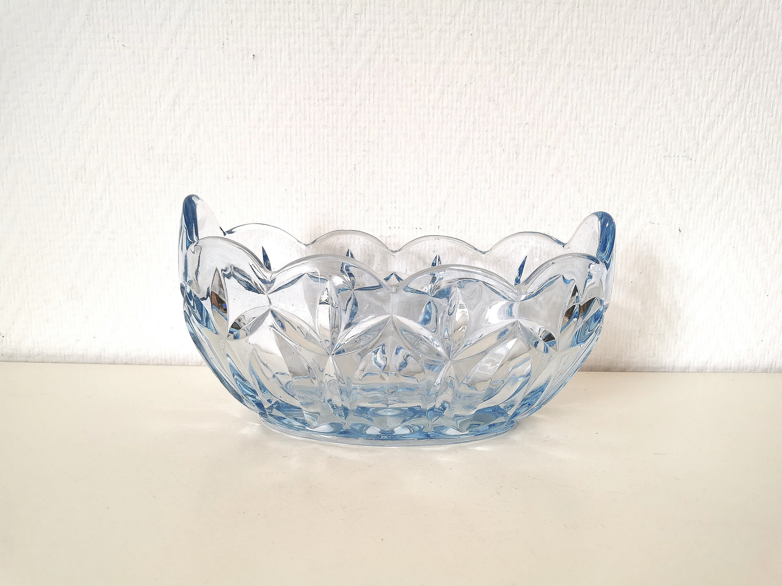 Vase/Jardinière Art Déco Verre Moulé Bleu Français Vintage
