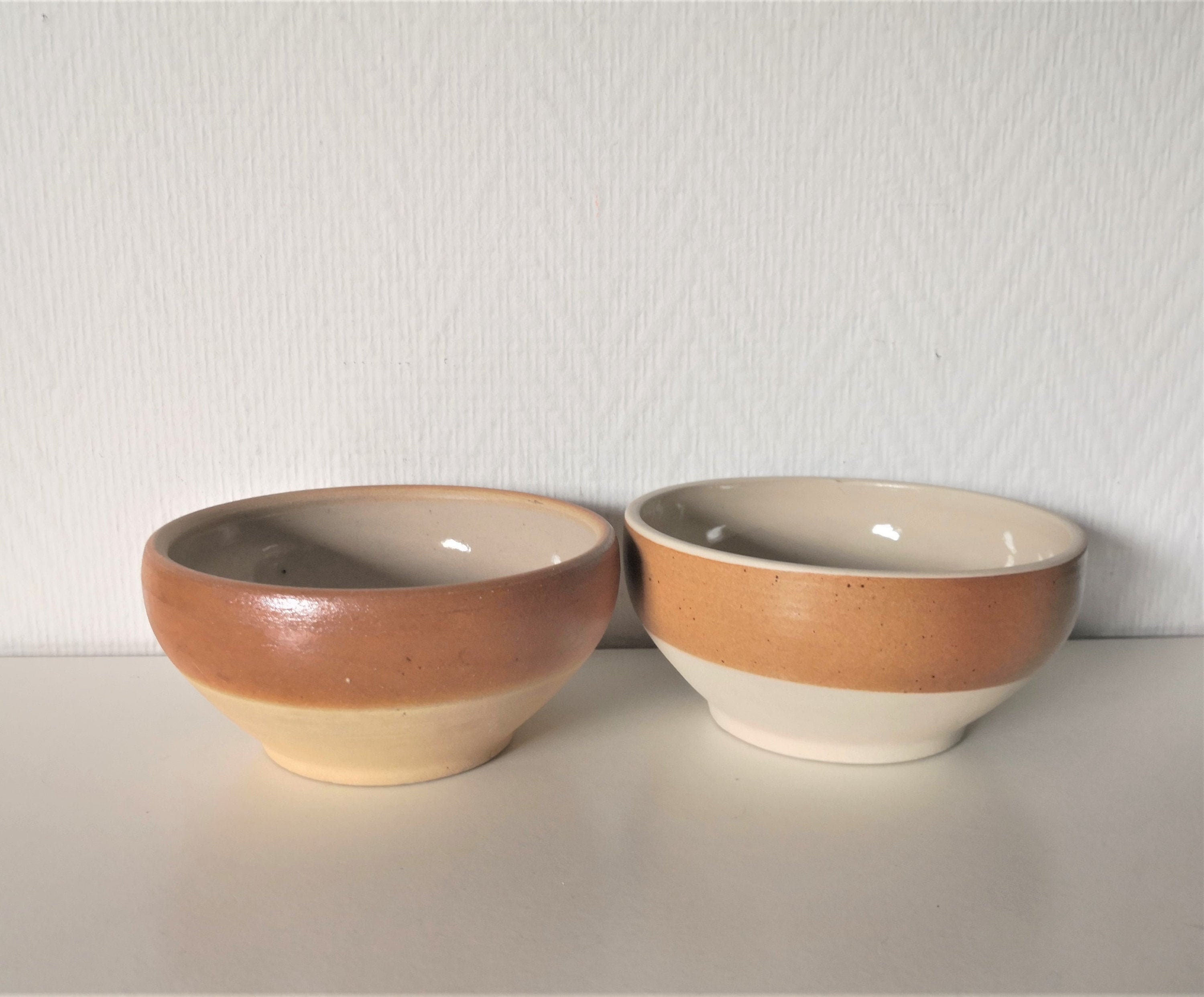 Ensemble de 2 Ramequins/Bols/Saladier/Coupe/ en Grès /Céramique /Beige et Marron/France Vintage