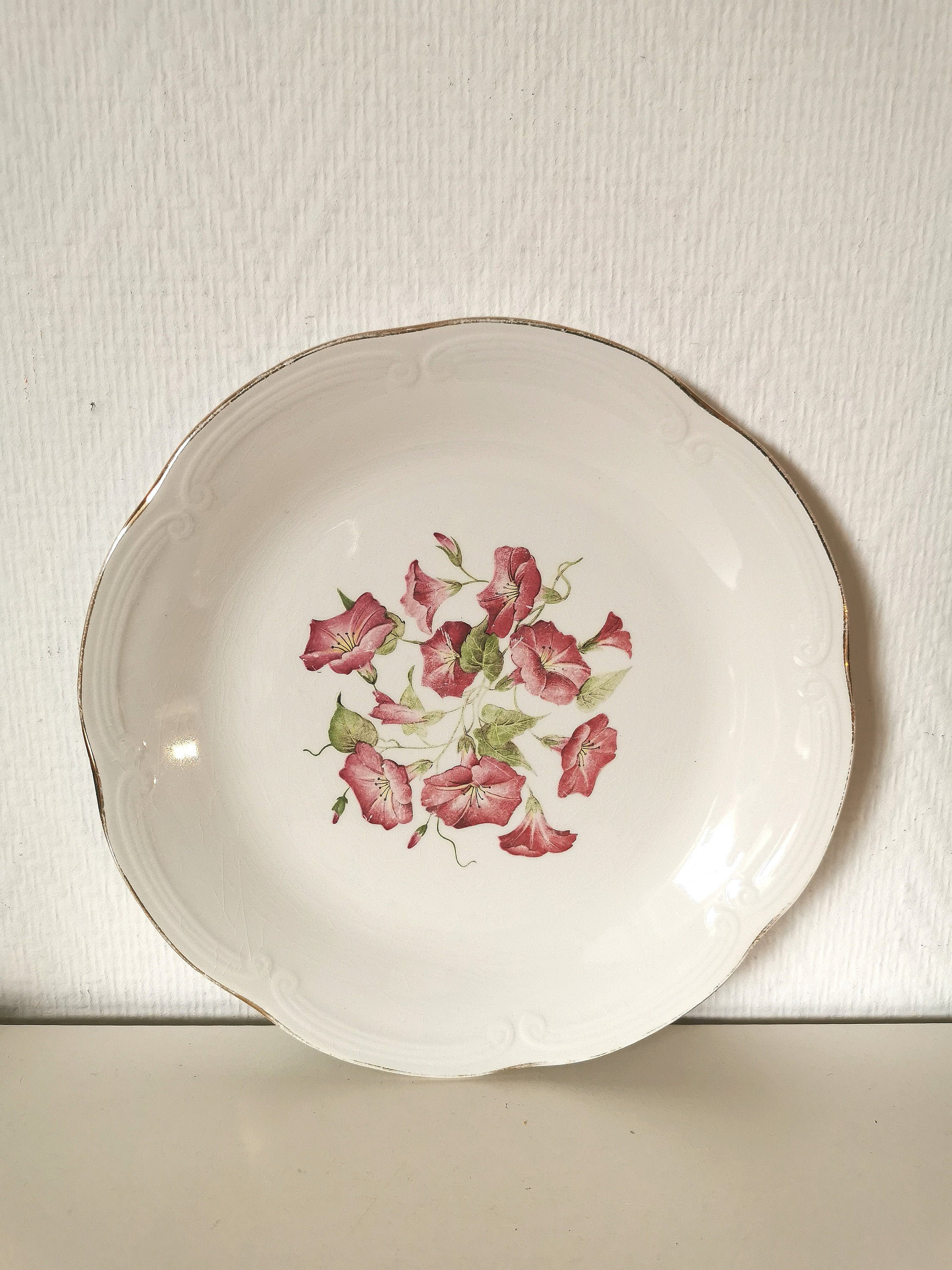 Assiettes Plates /Motif Fleur/Liseron/Blanc et Violet/Céramique Anciennes/ Moulin Des Loups/Français