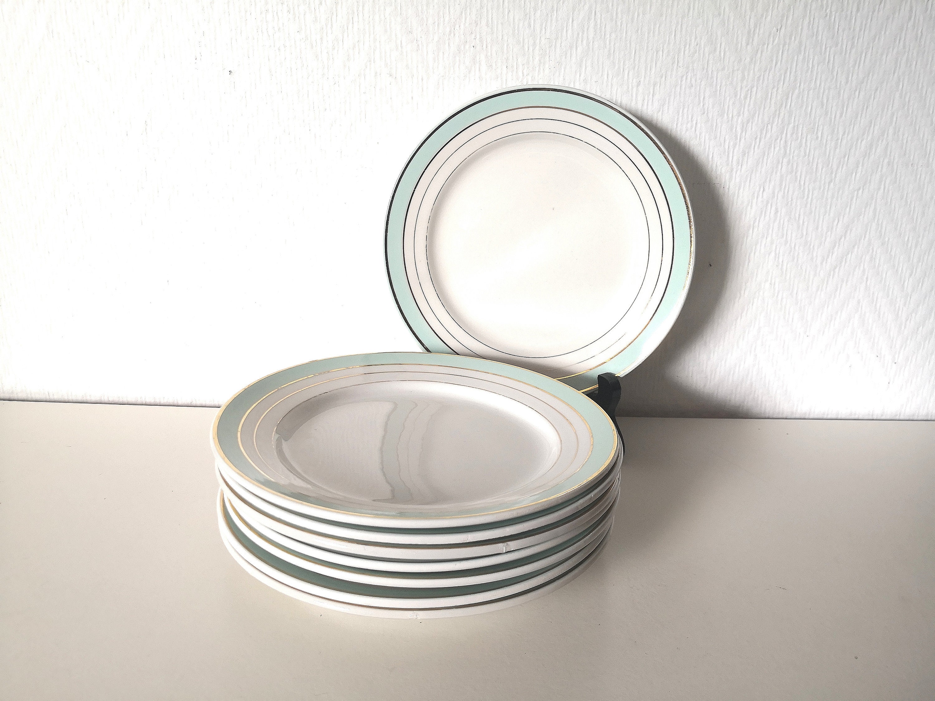 Ensemble de 8 Assiettes À/Salade /Fromage/Cercle Vert Pâle et Doré Lunéville /Modèle Régence Françai
