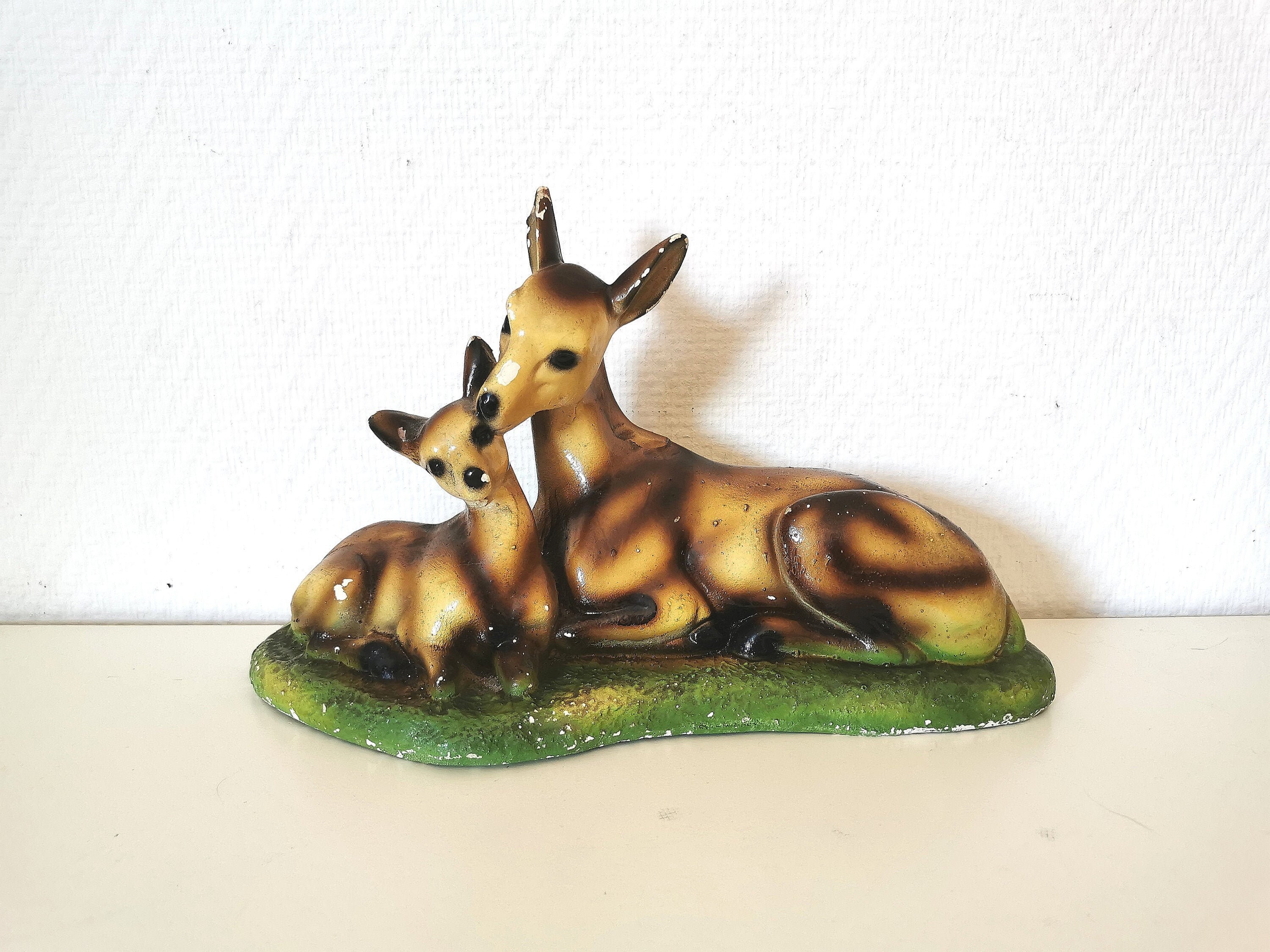 Sculpture/statuette/Plâtre /Biche et Son Faon /Vert Marron /Art Déco/ Français Vintage