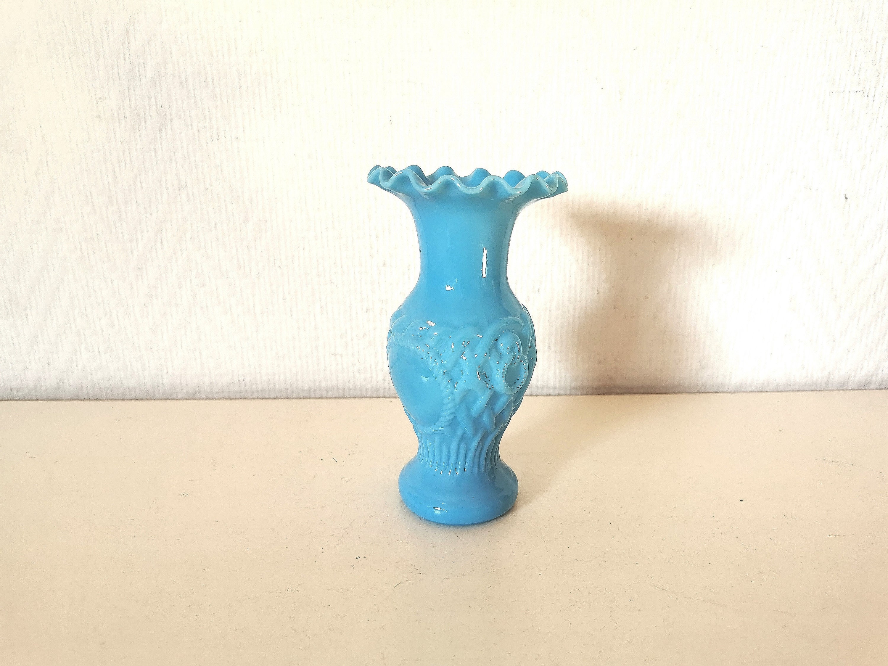 Vase/Soliflore/Art Florale/Verre Opaque/ Opaline/De Foire/ Bleu/ Froufrou/Français Vintage